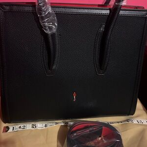 Elegant Black Handbag